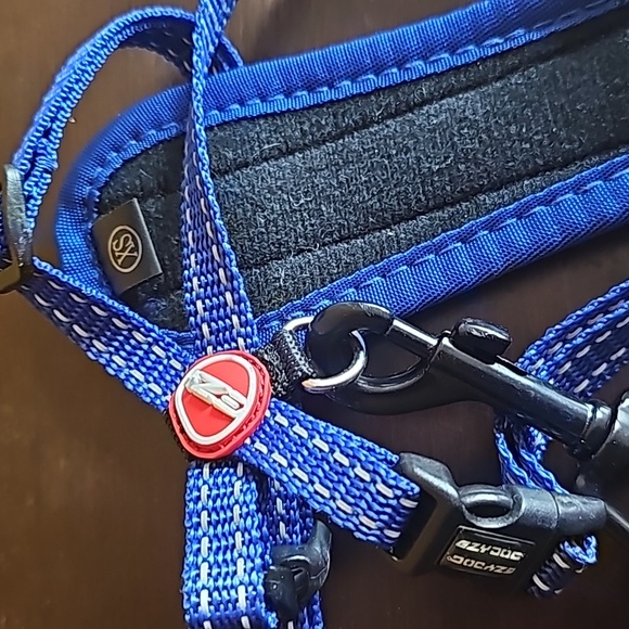 EZYDOG dog harness for small dog 5-8 pounds. New and never used - Picture 4 of 5